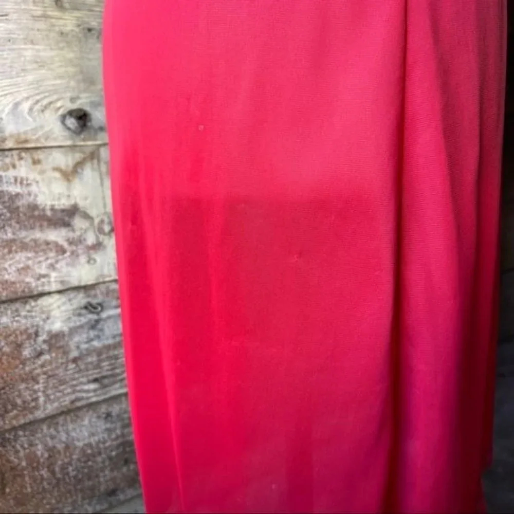 Vintage 60s Nylon Red Slip with Sheer Ruching and Lace Detailing Size 36 Medium - Picture 10 of 13